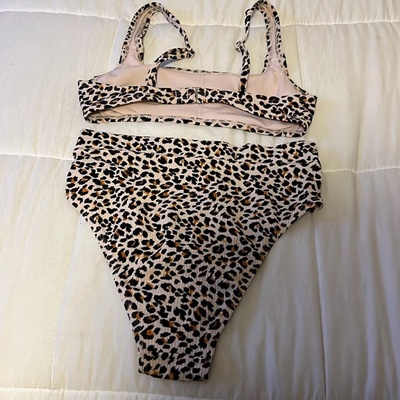 Target Bikini - Picture 3 of 3